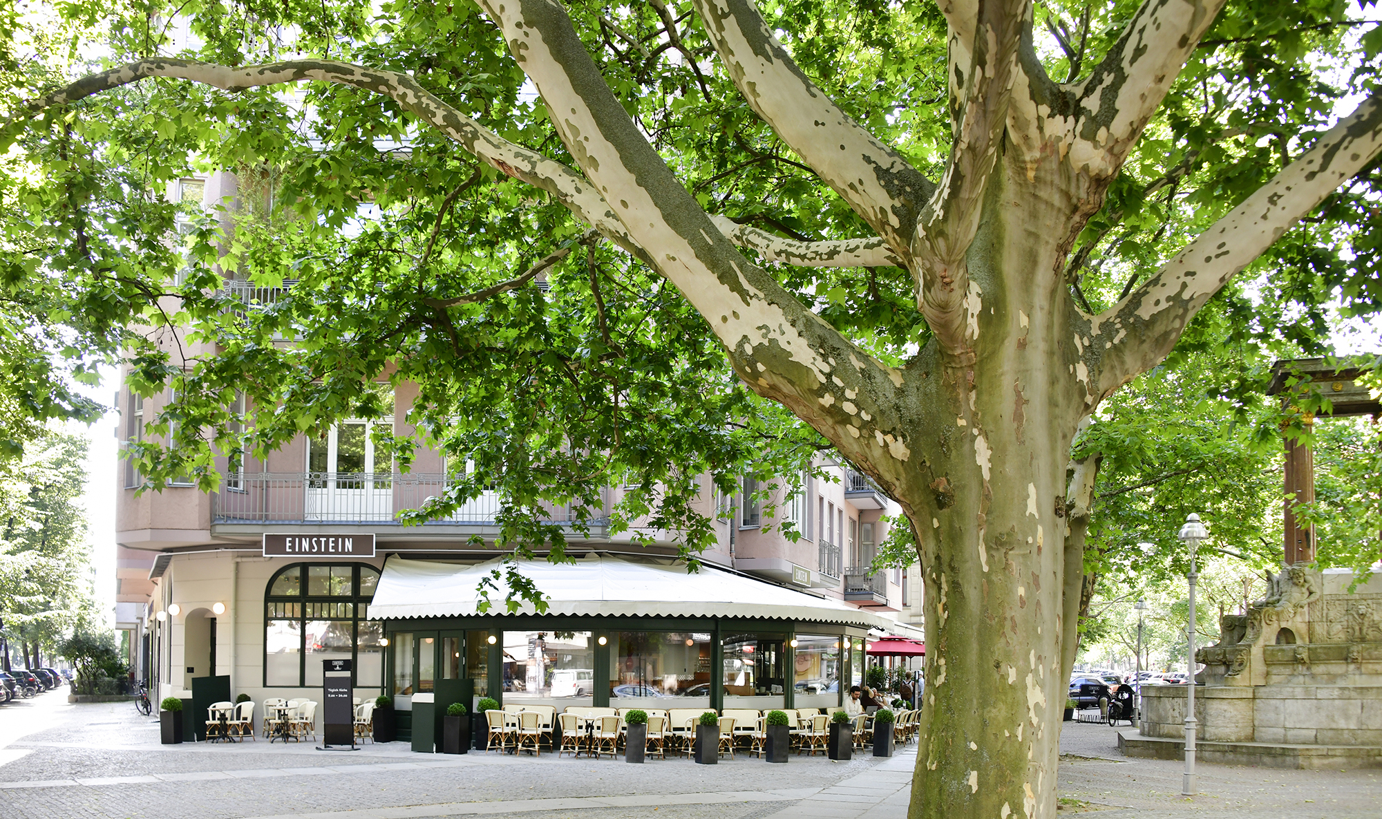Cafe Eisenstein, Berlin Wohnungen zu verkaufen am Stuttgarter Platz 2